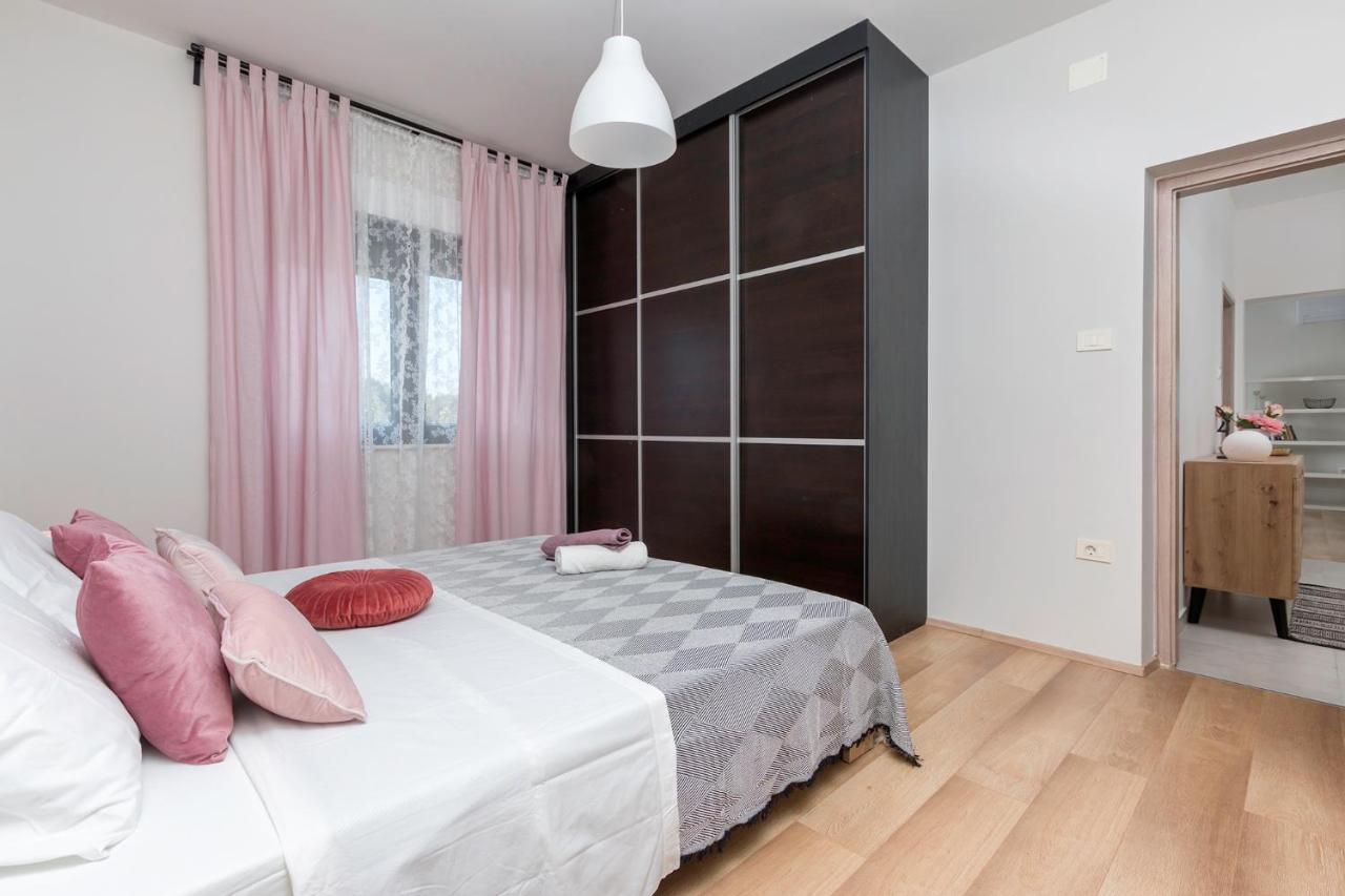 PUY Apartman Olea מראה חיצוני תמונה